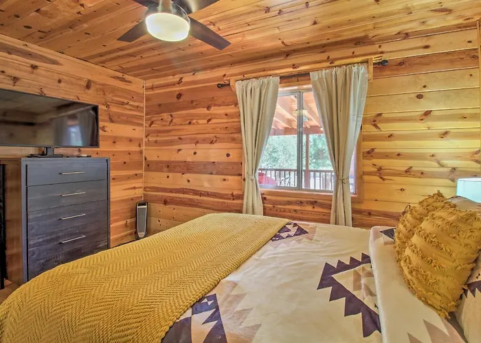 Large Deck, Grill: Pet-friendly Show Retreat! Show Low