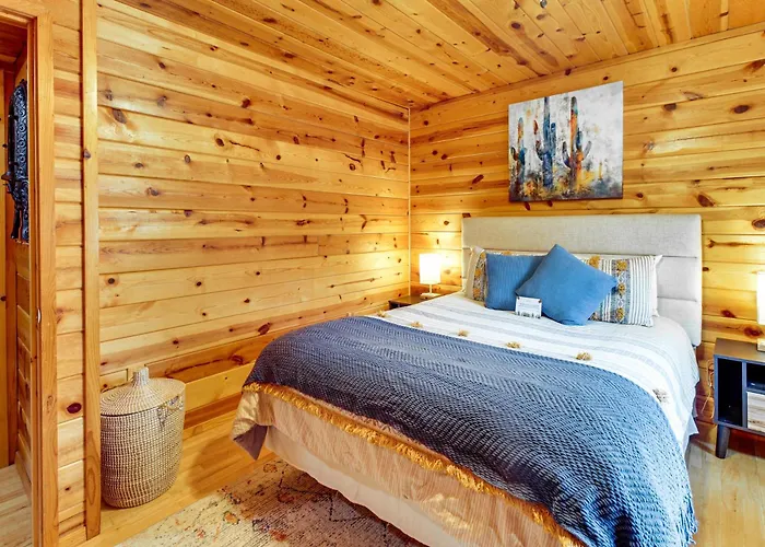 Holiday home Large Deck, Grill: Pet-friendly Show Retreat! Show Low